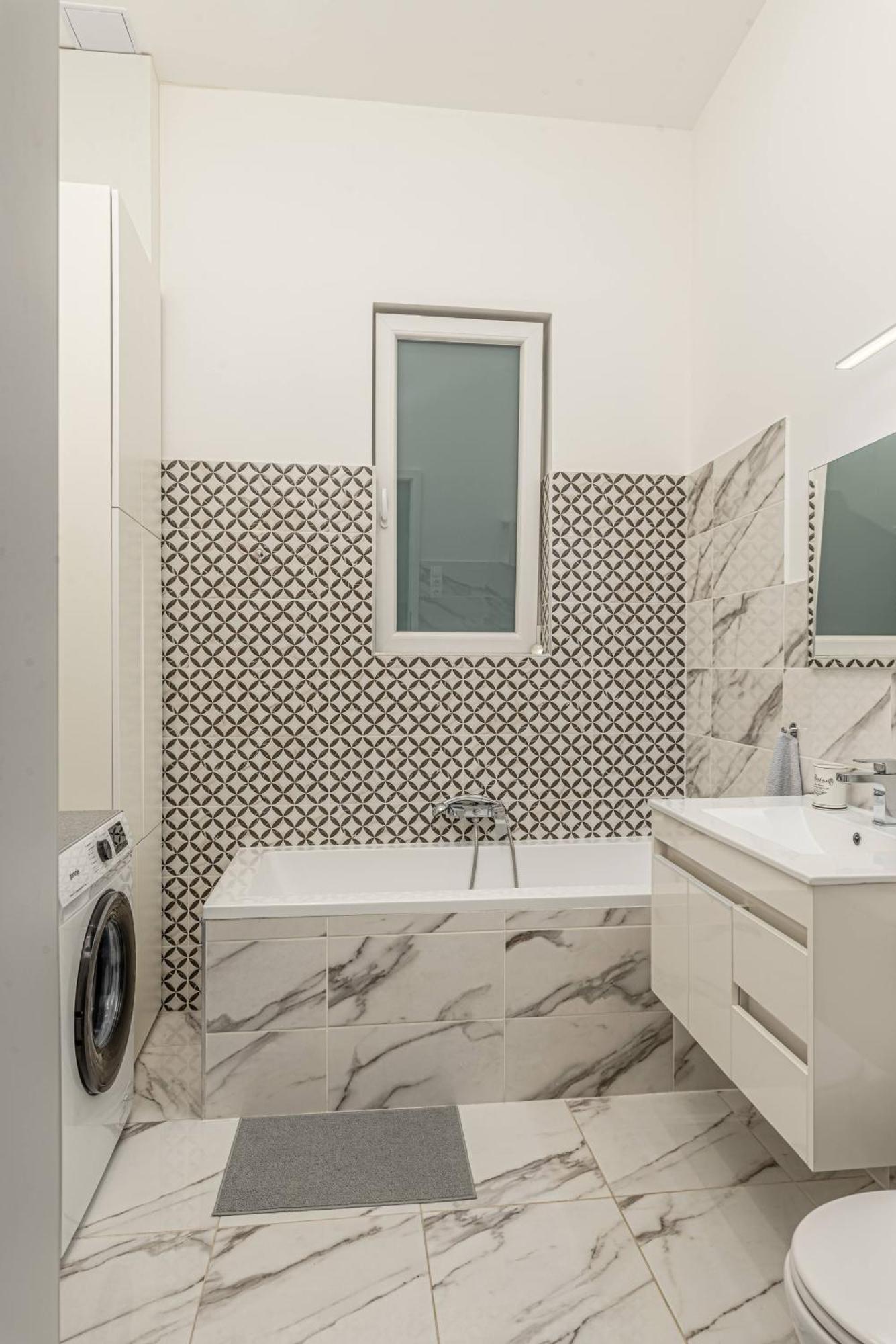 Apartment With 2 Bedrooms Near Gellert Thermal Bath Budapešť Exteriér fotografie